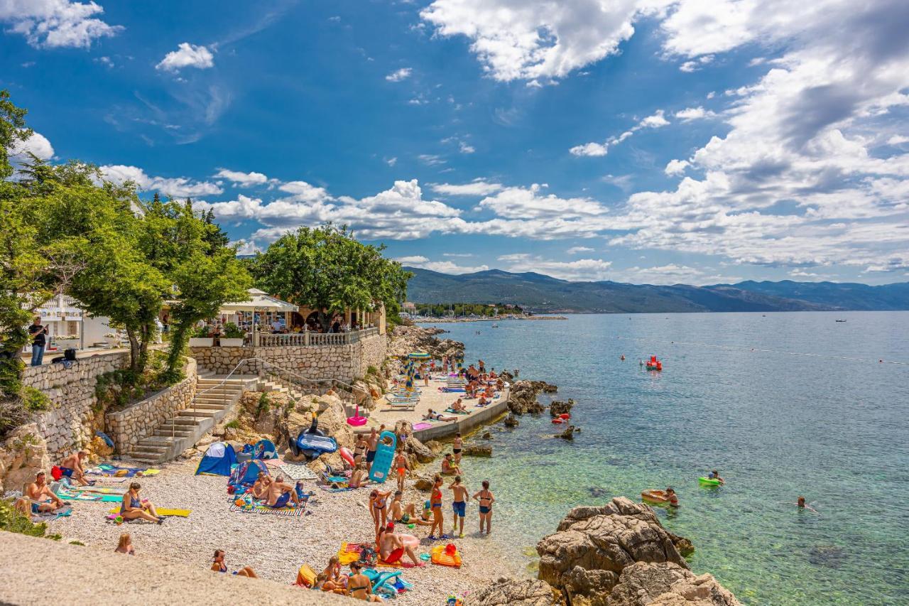 Sea La Vie Rooms Novi Vinodolski Bagian luar foto
