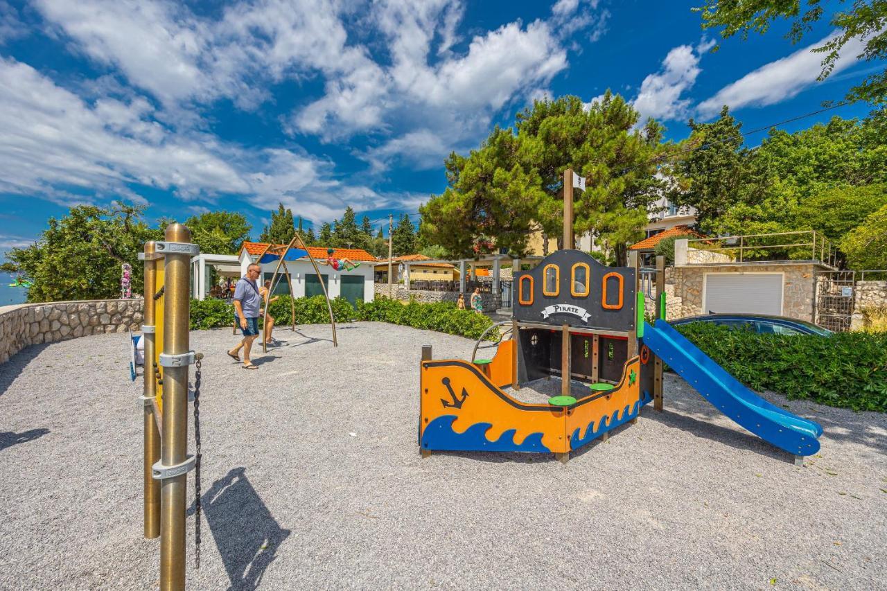 Sea La Vie Rooms Novi Vinodolski Bagian luar foto